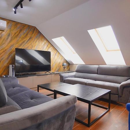 Delux Center Apartments Indija エクステリア 写真