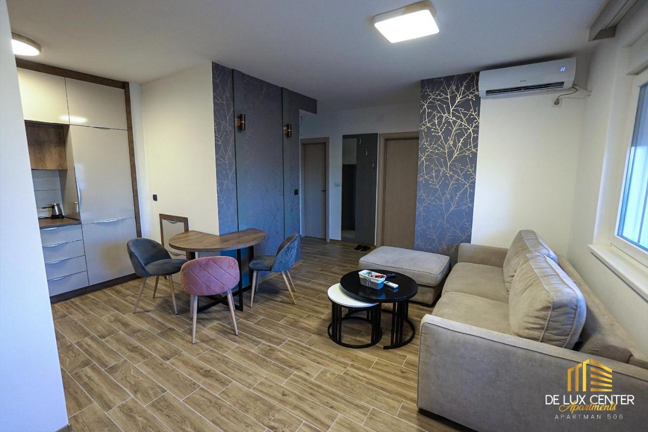 Delux Center Apartments Indija エクステリア 写真